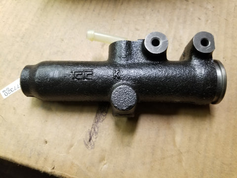 Master Cylinder